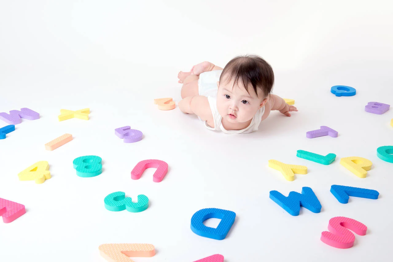 幼児英会話　何から始めれば良い？年齢ごとに解説！【第1弾：0歳～2歳編】